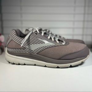 Brooks Addiction DNA Sz 11 Wide
